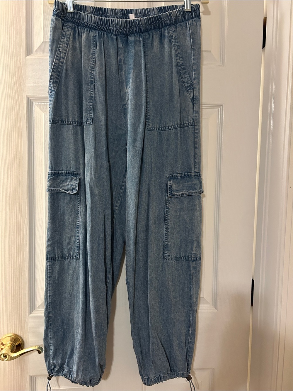 Jane + Delancey Jean-like look pants-Sz M